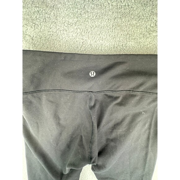 Lululemon capri leggings  older style size 8 - Picture 6 of 7